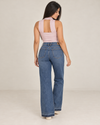 FV26 Jean Omg con blusa rosa - Espalda